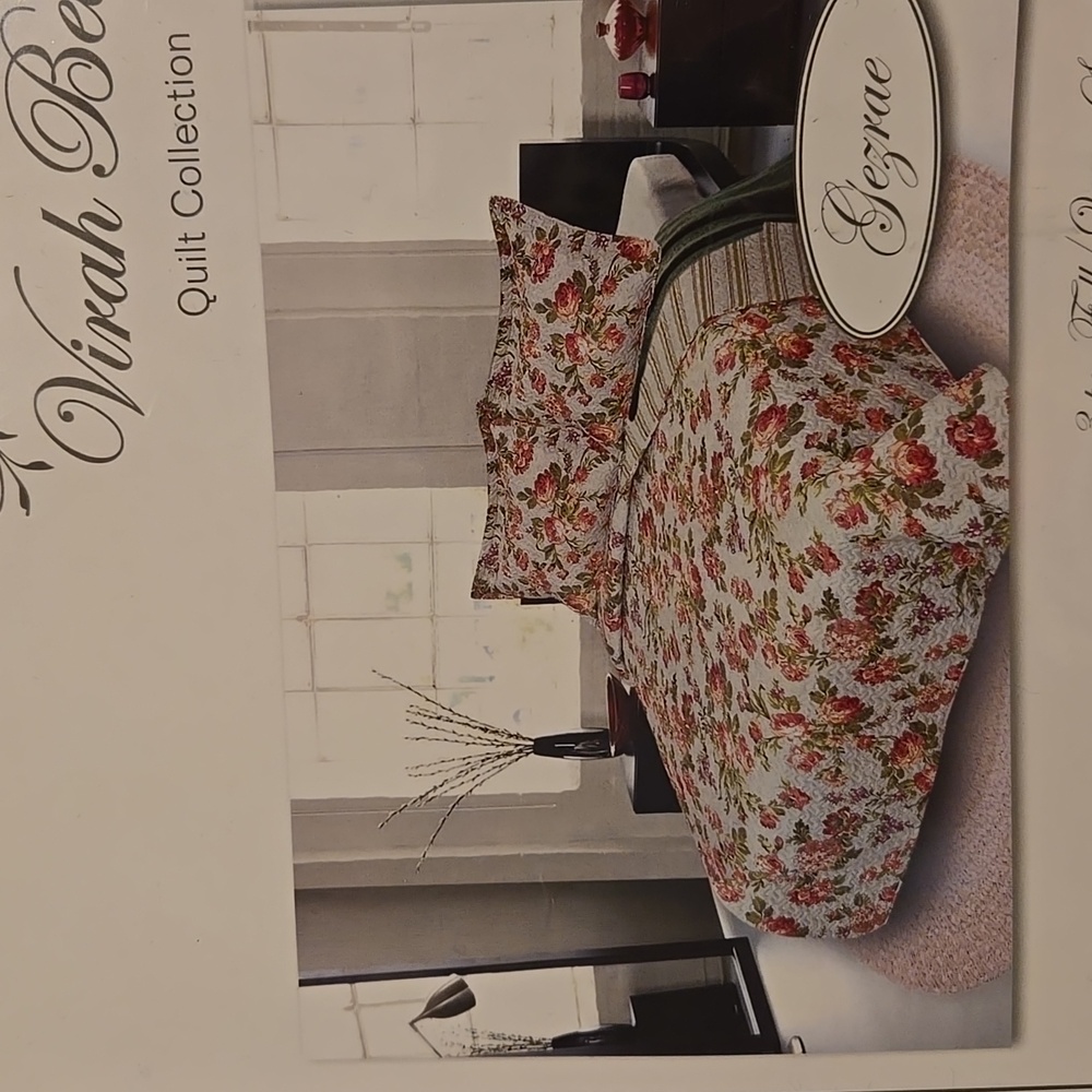 3 PC Quilt Set Gezrae Floral